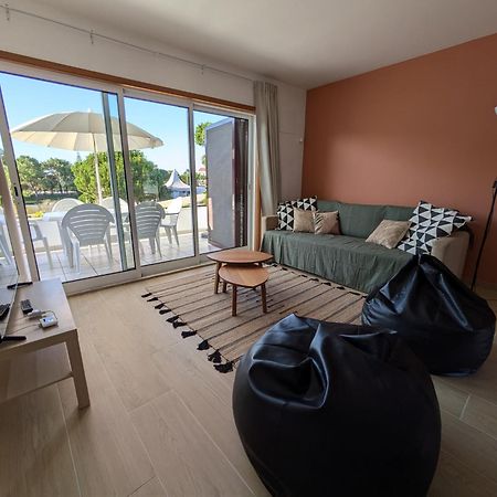 Private Lake Condo Apartment - Troia Exteriör bild