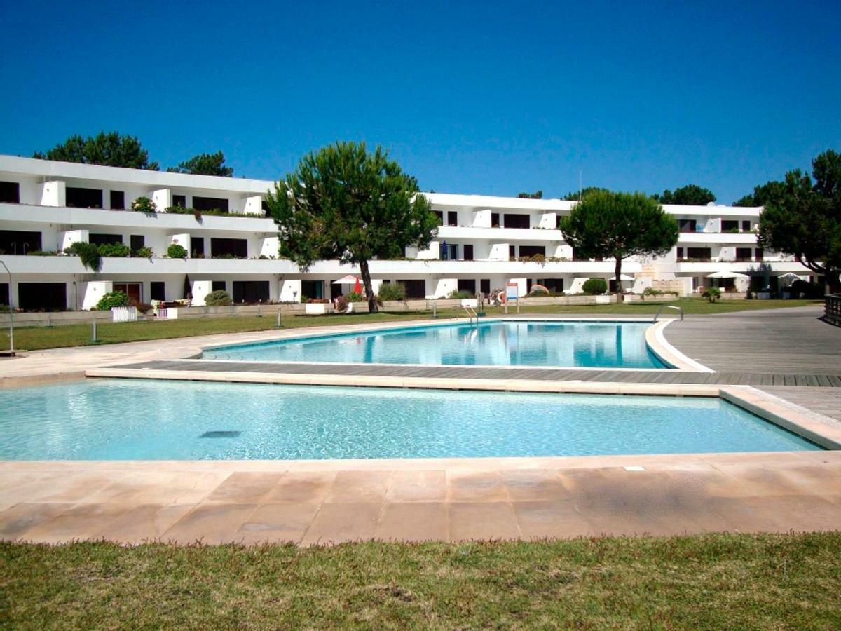 Private Lake Condo Apartment - Troia Exteriör bild